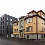 Charming 1Br In Superb Location, Free Parking & Wi-Fi